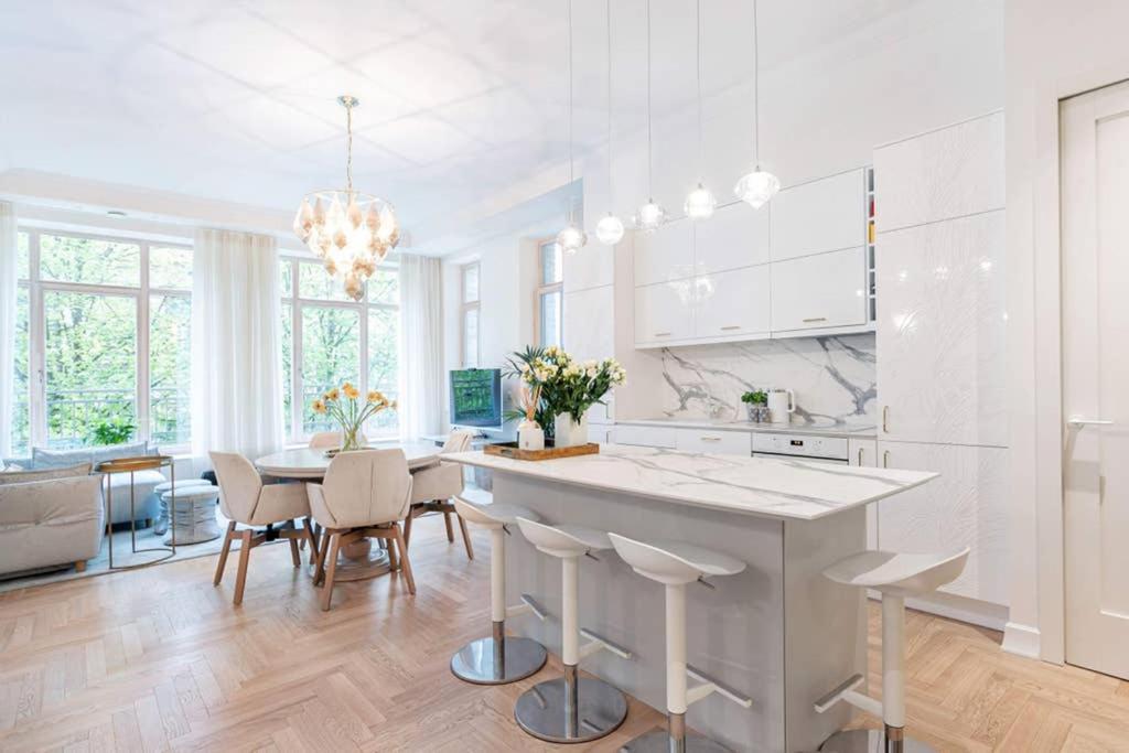 Jogailos Residence Peaceful Old Town Luxury 3 Bdr, 2 Bthr, Free Garage, Top-Speed Wifi VNO Exteriér fotografie